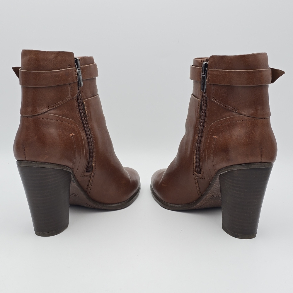 Like-New Vince Camuto Faythe Layered Heeled Ankle Booties, Brown, Women's 7.5M - Picture 7 of 16
